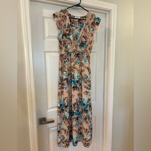 Monteau Floral Maxi Dress Medium V Neck Ruffles Dainty Easter Spring Flowy